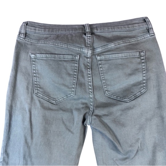 Free People Distressed Green Cropped Jeans with Frayed Hem - Picture 14 of 15